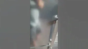 Холодильник Whirlpool течет