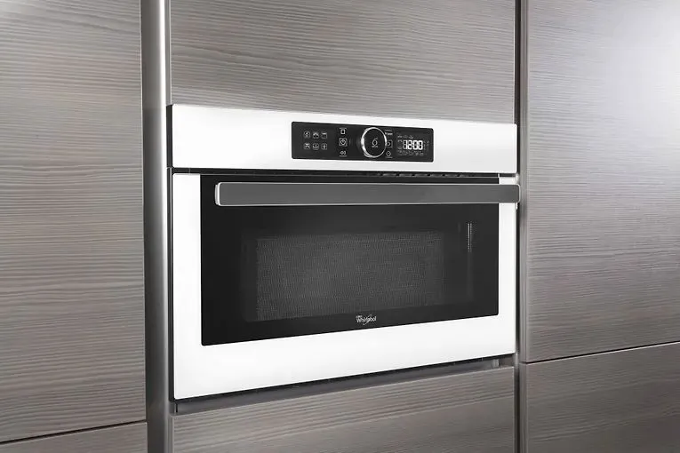Микроволновая печь Whirlpool AMW 730/WH EU-2