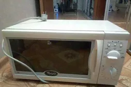 Микроволновка + гриль Whirlpool VIP20 900Вт