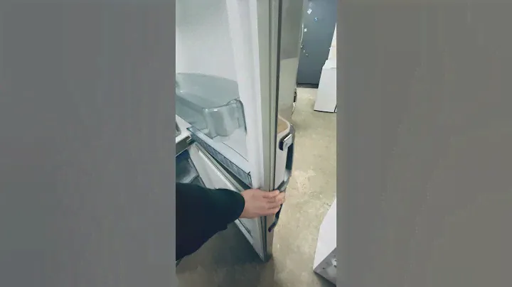 Холодильник Whirlpool